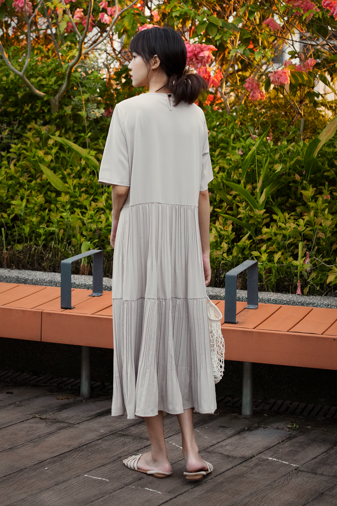 Pleated Tiered Midi Dress