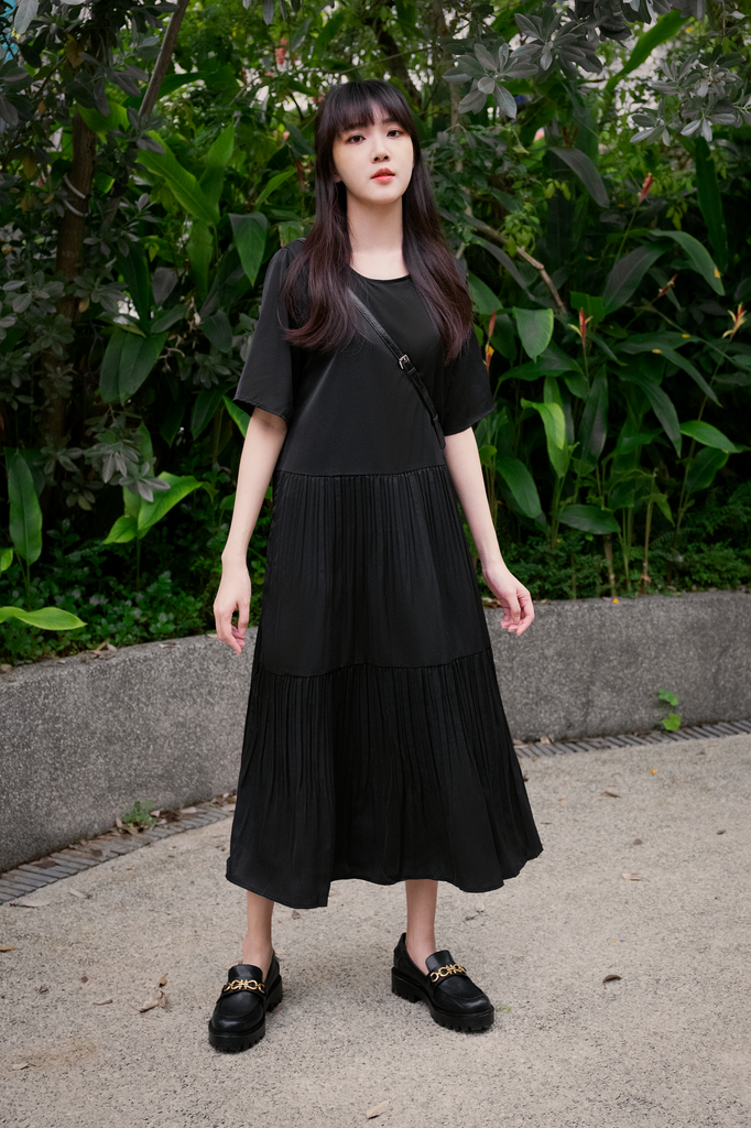 Pleated Tiered Midi Dress