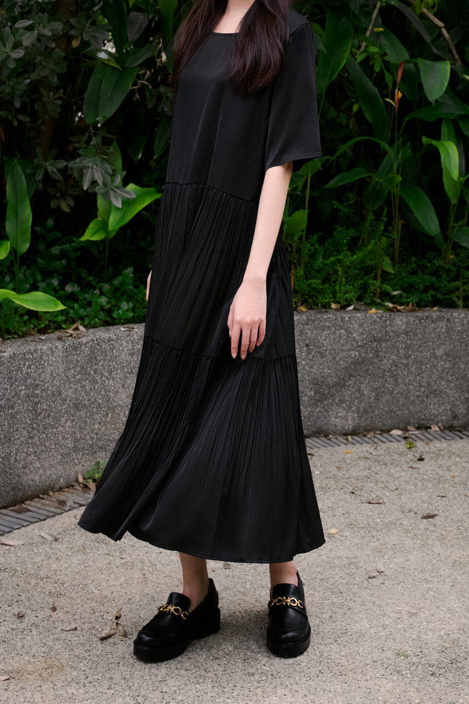 Pleated Tiered Midi Dress