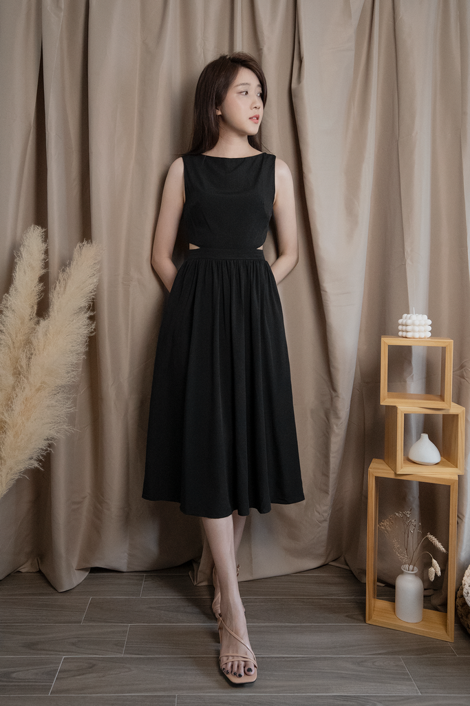 Cutout Flare Midi Dress