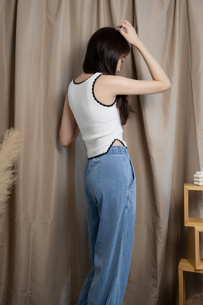 Contrast Trim Tank Top