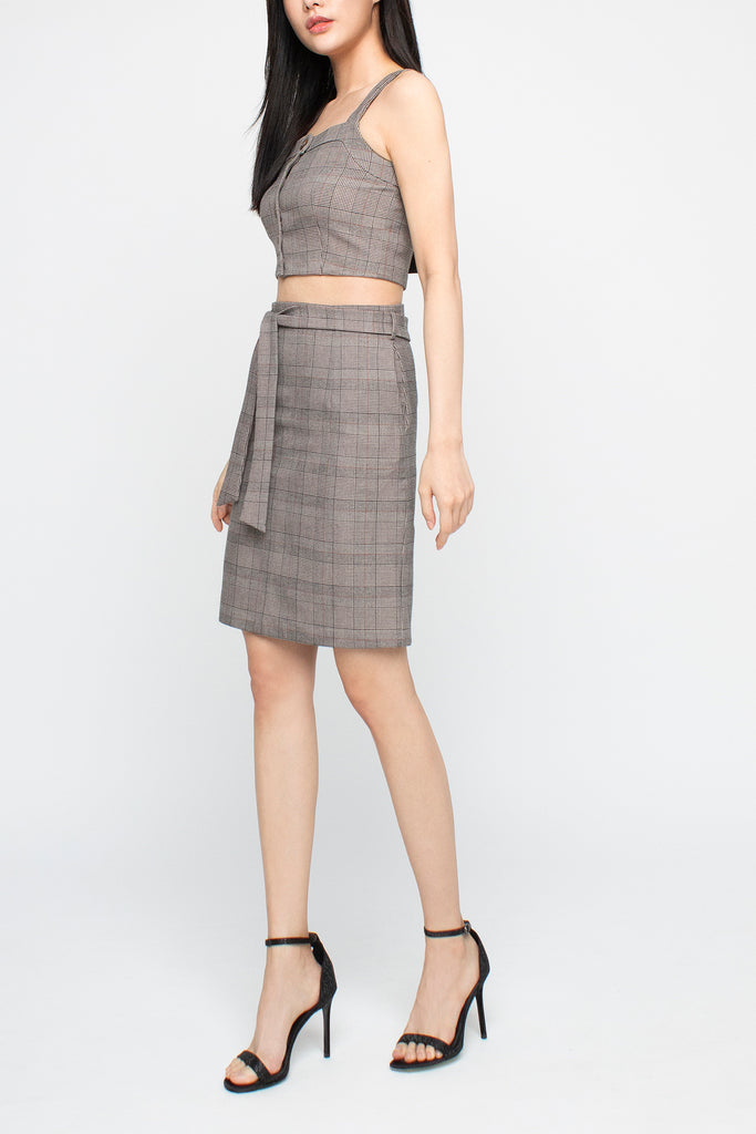 Plaid Buttoned Crop Top