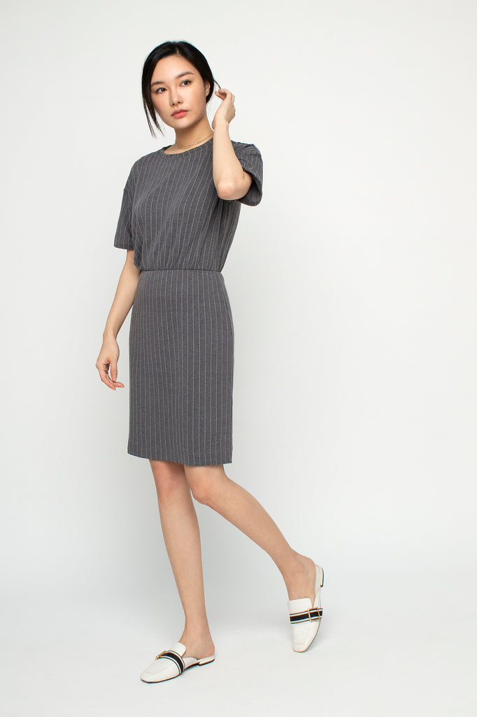 Ribbed Gathered Dress