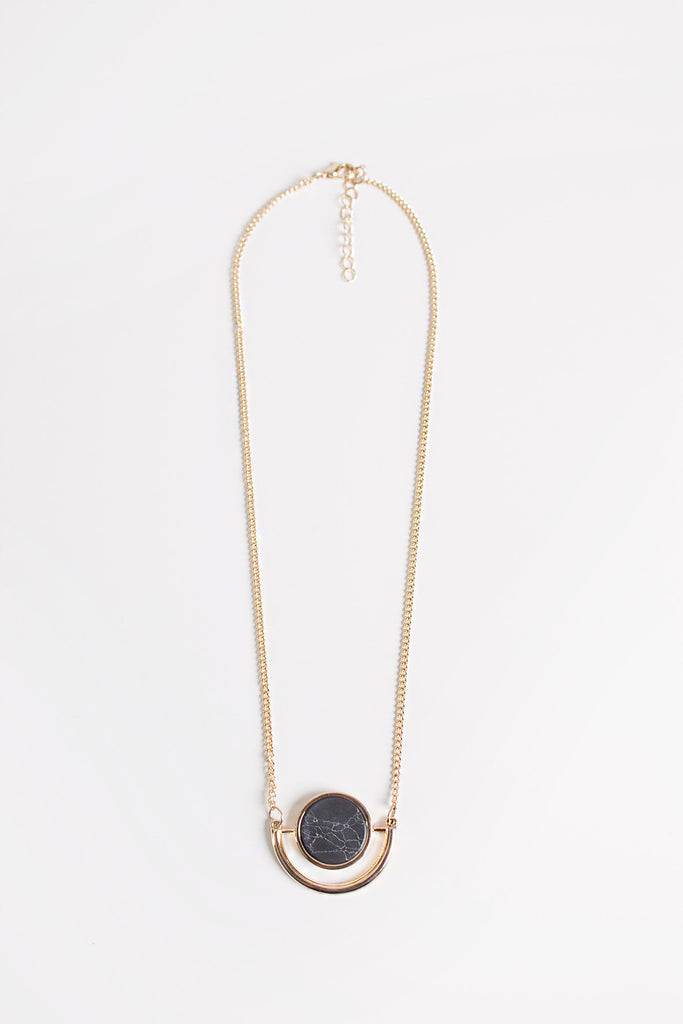 Long marble necklace