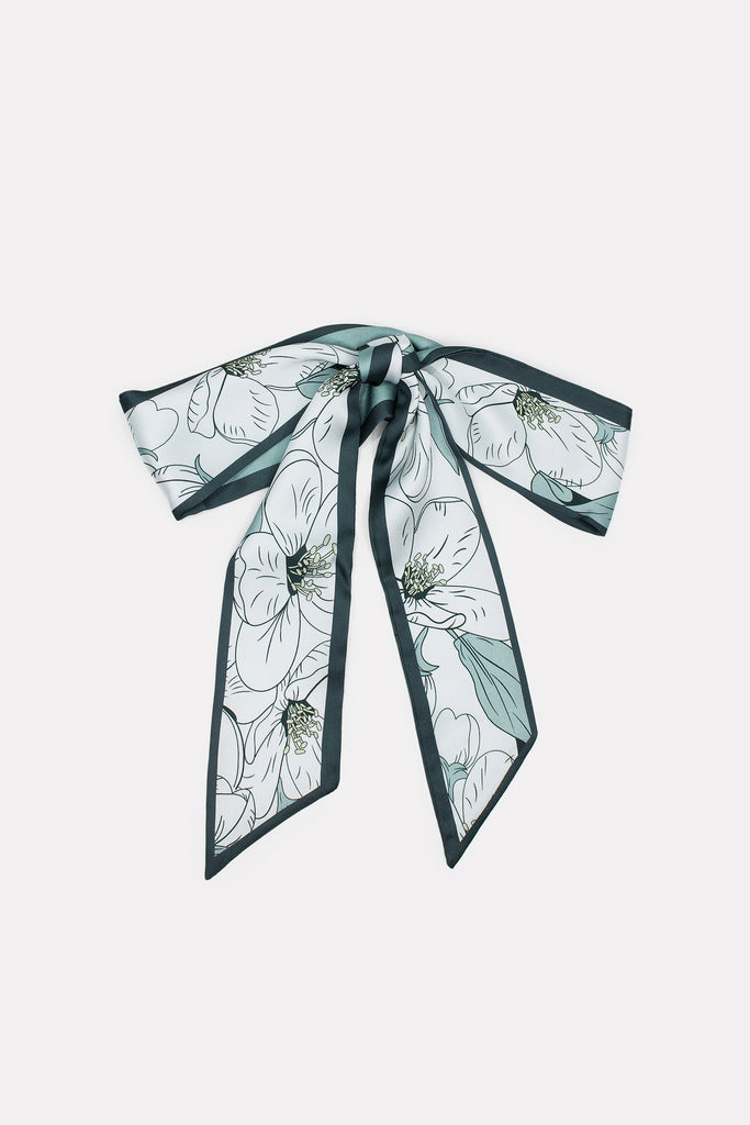 *Backorder* Floral blue scarf