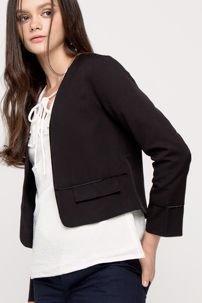 Cropped Piping Blazer