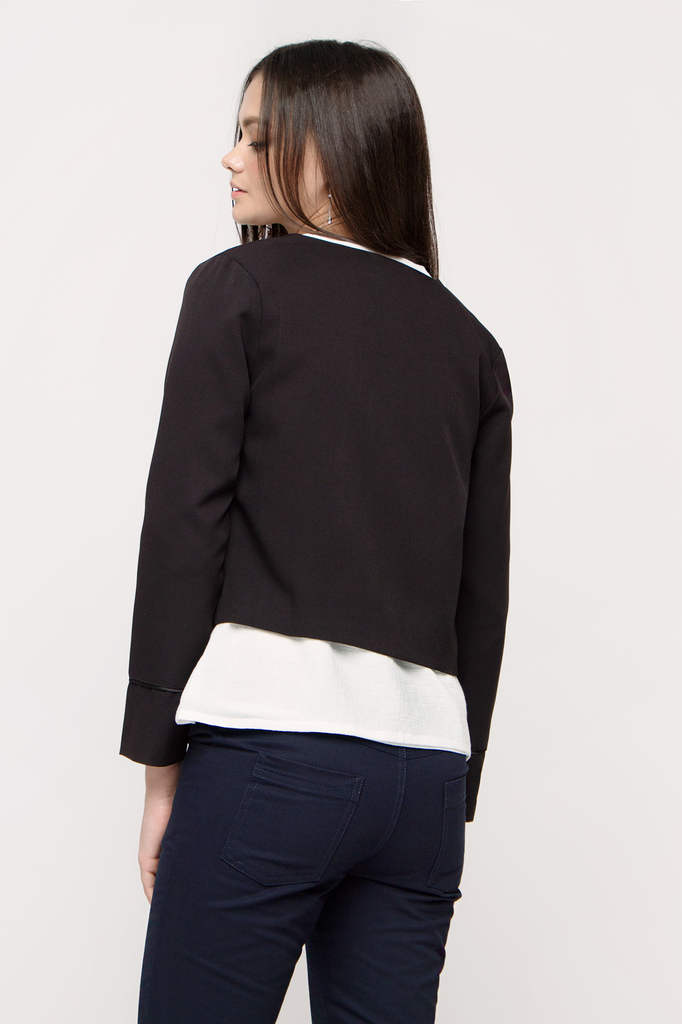 Cropped Piping Blazer