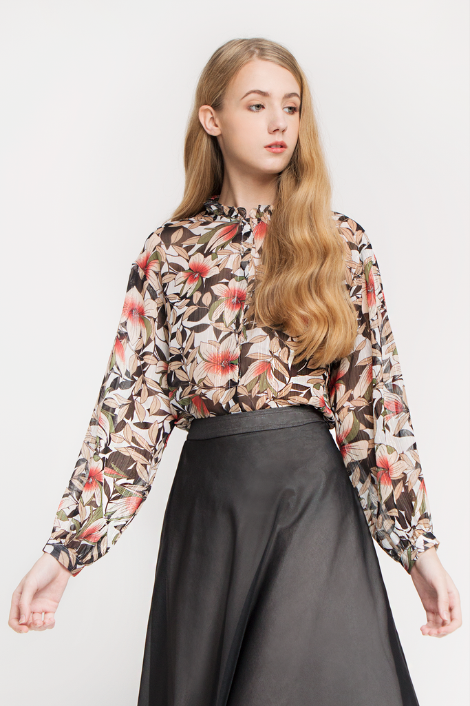 Floral Ruffled Collar Blouse