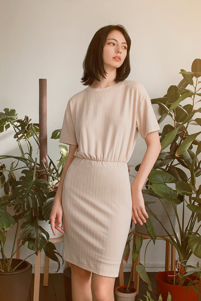 Ribbed Gathered Dress