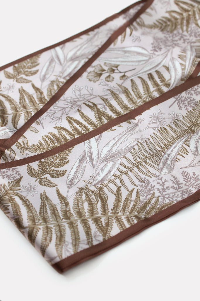 Leaf print brown scarf