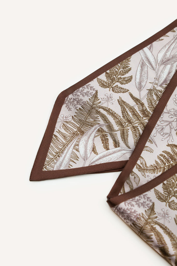 Leaf print brown scarf